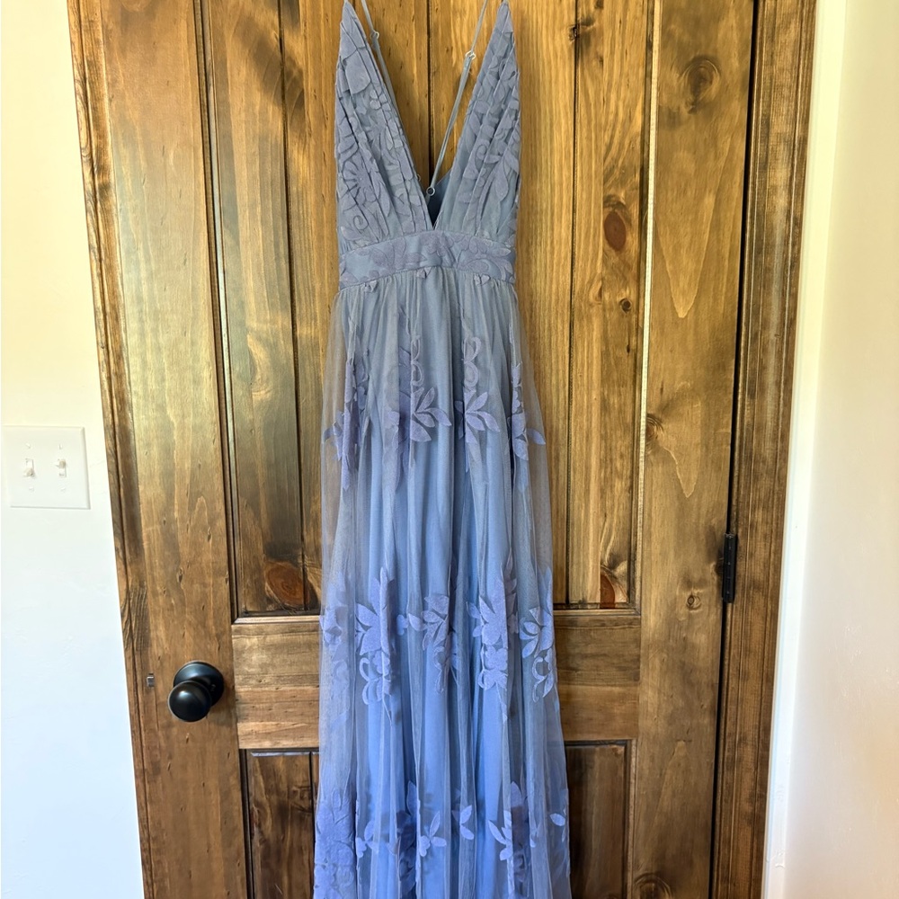 Elegant Lavender Maxi Dress